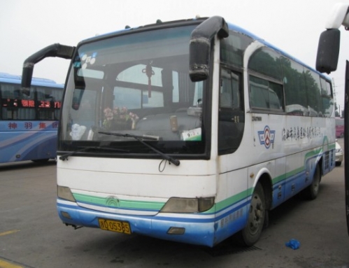 转让2003宇通ZK6790H客车