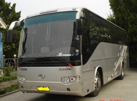 07年4月末klq6109、47座苏州金龙客车，配置高，手续齐全。