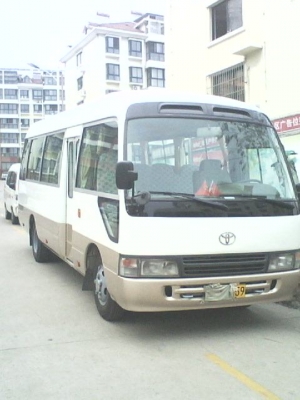 丰田考斯特