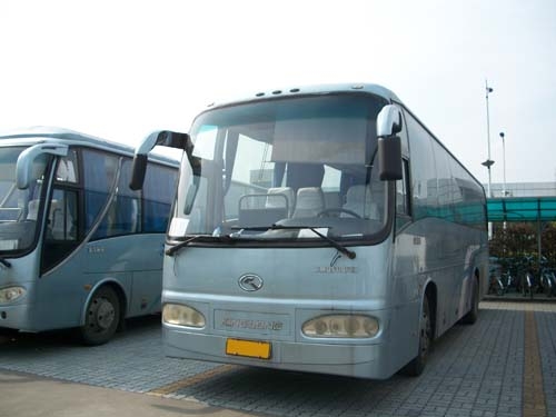 出售2004年1月45座金龙6116