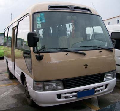 出售2003年9月19座金龙6601