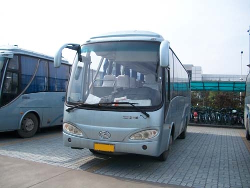 金龙6885 36座 2004年1月， 金龙6885 35座 2007年1月， 金龙6791 33座 2002年7月