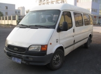 全顺十五坐客车