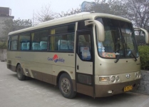 转让一批39座合肥现代旅游豪华客车，初次登记时间为2005年1月