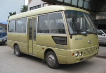 转让金龙十九坐客车