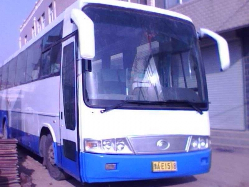 低价转让02年宇通6115、47座