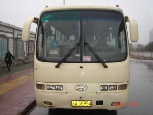 南京牌照合客现代大客车