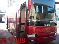 出售04年47座五十铃客车，车况好，配置高，请速联系。
