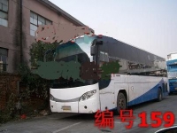 出售04年44座中大卧铺车，车况好，价格合理。