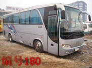 出售05年36座金旅客车，车况好，配置极高，9成新。