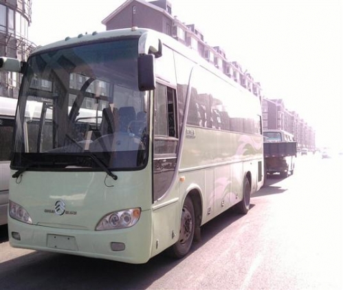 出售厦门金旅6896 定员39人 玉柴 06年（差3天）QQ514866192有相片