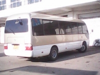 2007年28座金龙考斯特