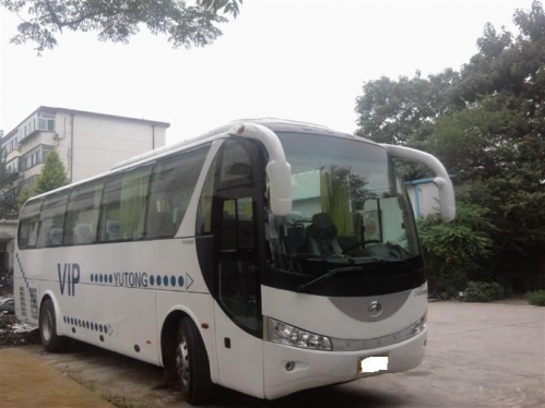 豪华宇通6100