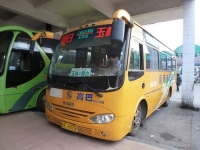 转让一批苏州金龙海格中巴 27座 KLQ6758