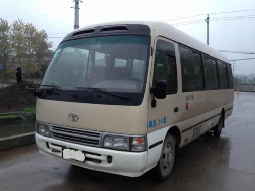 出售01年非营运太空门24座豪华丰田考斯特  