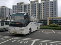 售 07年金龙海格 47座
