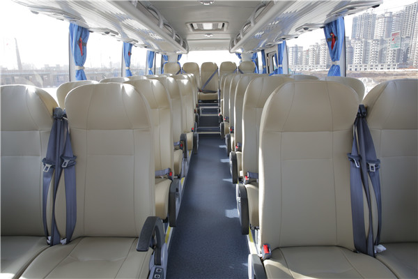 宇通ZK6998HN2Z客车（天然气国四24-47座）