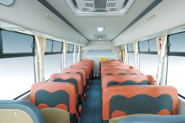 金旅XML6721J15XXC小学生专用校车（柴油国五24-37座）