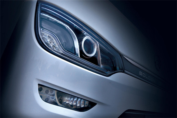 金旅XML6997J15N客车（天然气国五24-54座）