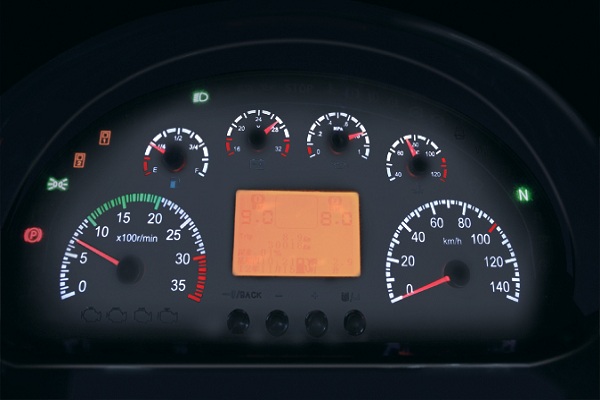 金旅XML6128J55N客车（天然气国五24-55座）