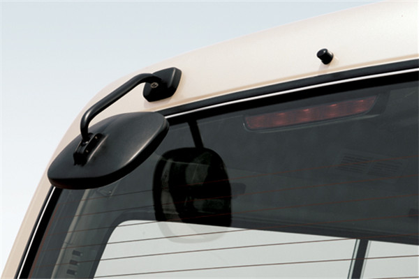 金旅XML6532JA8小型客车（柴油国四5-9座）