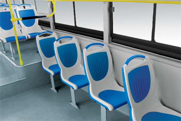 金旅XML6185J15CN公交车（天然气国五24-58座）