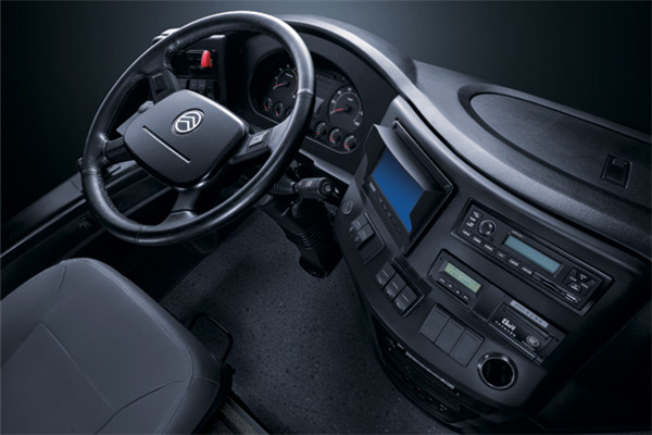 金旅XML6122J35Y1客车（柴油国五24-60座）