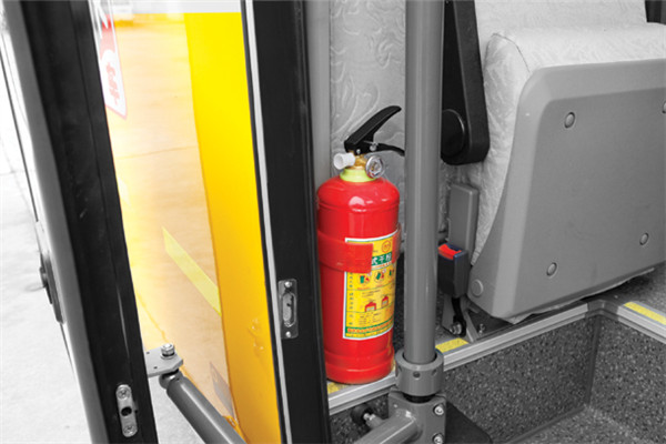 金旅XML6901J15ZXC中小学生专用校车（柴油国五24-42座）