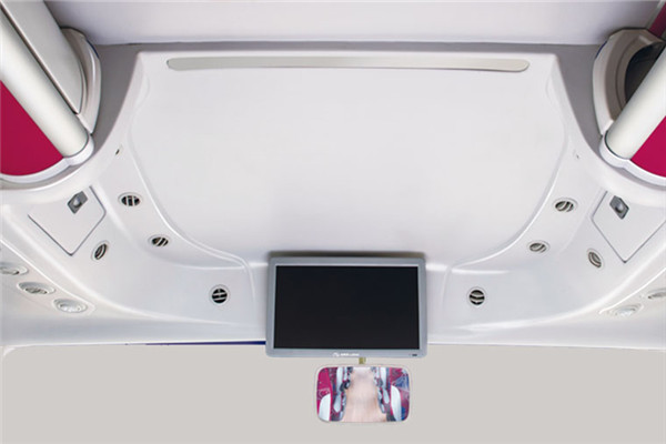 金龙XMQ6111CYN5D1客车（天然气国五24-51座）