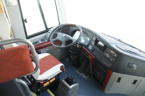 中通LCK6769HN1客车（天然气国五24-32座）