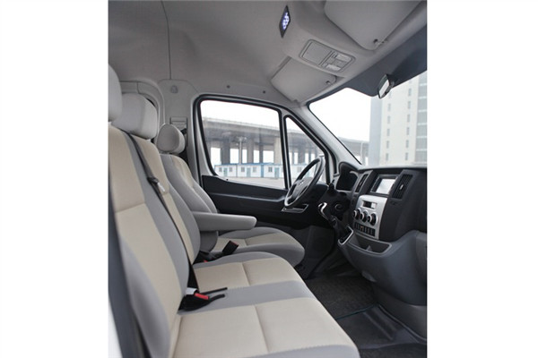 黄海DD6535AML轻型客车（柴油国五10-12座）