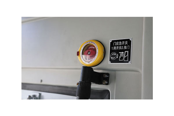 福田欧辉BJ6127C8BTB客车（天然气国五24-55座）