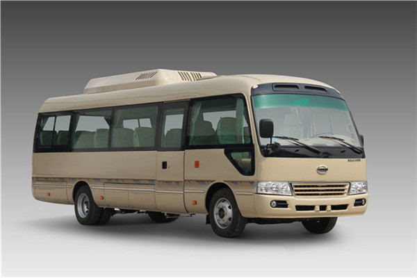 南京金龙NJL6806BEV11客车（纯电动24-31座）