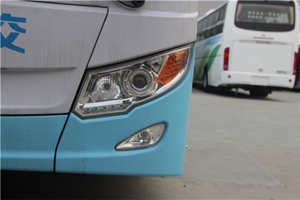 南京金龙NJL6129BEV12公交车（纯电动24-36座）