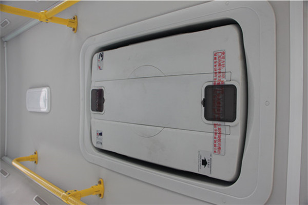 南京金龙NJL6680BEV6公交车（纯电动10-25座）