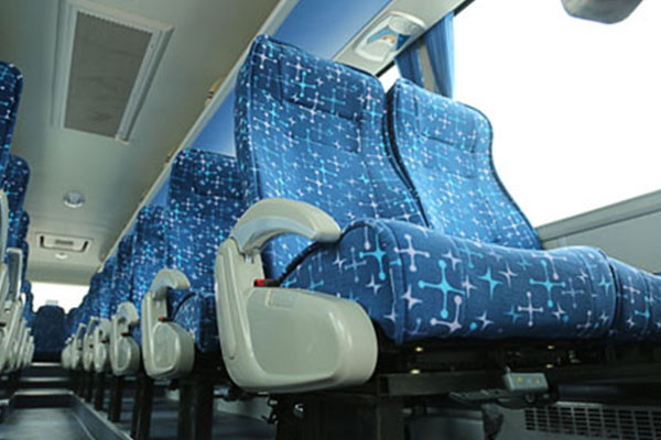 福田欧辉BJ6120U8LJB-2客车（柴油国四24-69座）