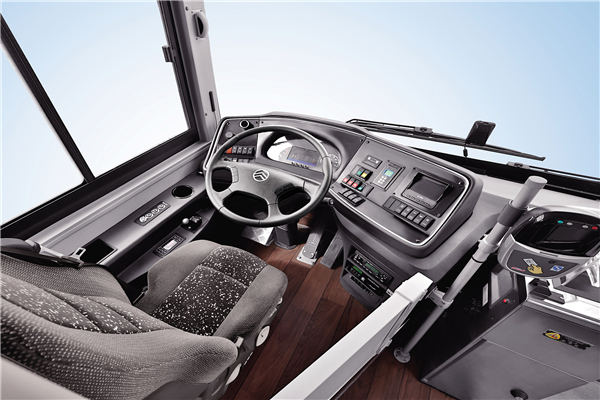 金旅XML6105JEVW0C公交车（纯电动20-40座）