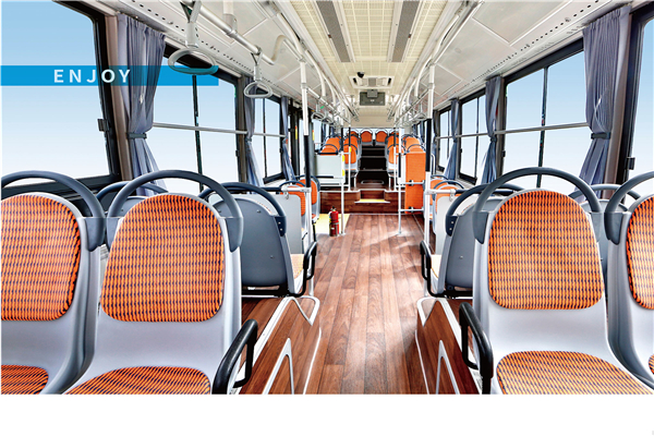 金旅XML6105JEVW0C公交车（纯电动20-40座）