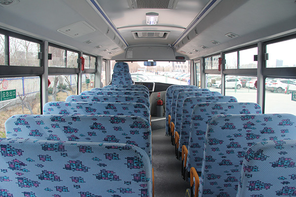 中通LCK6809D5X小学生专用校车（柴油国五24-41座）