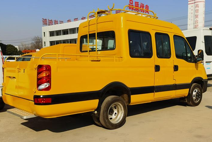 依维柯工程车 NJ5046XGCF5E