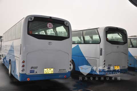 装配华越缓速器的服务用车