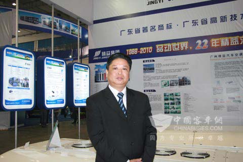 精益集团董事长欧阳文