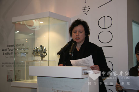 康明斯涡轮增压技术业务发展总监Alison Snell发言