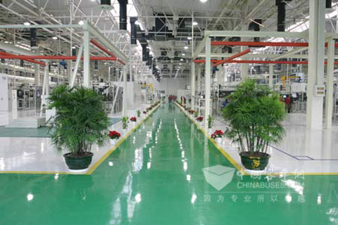 一汽锡柴生产车间