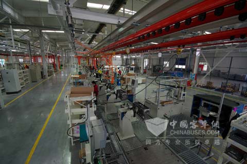 东风康明斯再制造车间