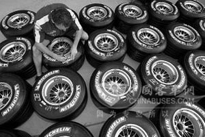 双钱—米其林：曾是旧梦人 再织鸳侣梦