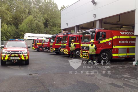 克莱尔郡消防救援服务队