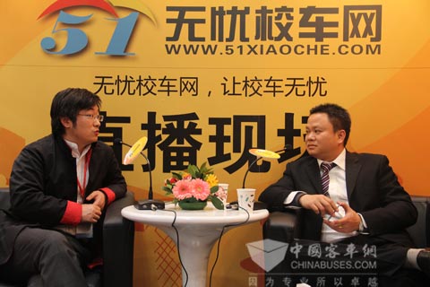 许燕青做客完美作业网有免费视频和无忧校车网联合直播间