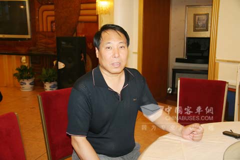北京市出租汽车暨汽车租赁协会大车分会会长、乾元租赁汽车公司总经理吴治平