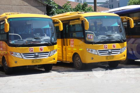 装配玉柴专用校车动力的湖州校车